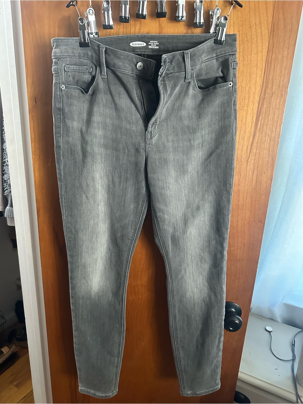 Old Navy Rockstar Skinny Gray Stretch Jeans